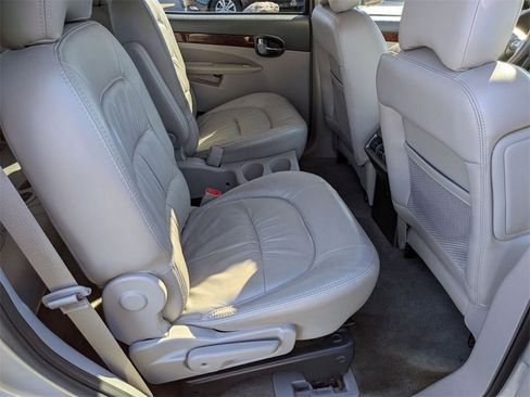 Used 2007 Buick Rendezvous CXL w/ CXL Luxury Package image 28