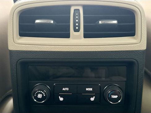 Used 2019 Buick Envision Premium image 31