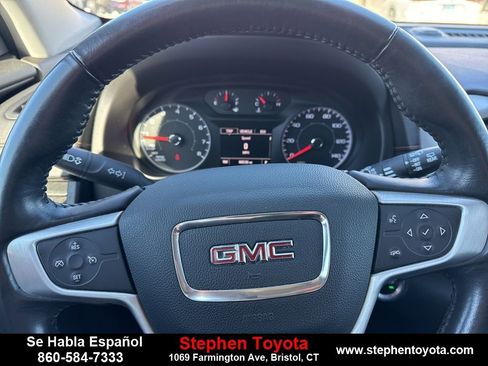 Used 2018 GMC Terrain SLE w/ Driver Convenience Package image 16