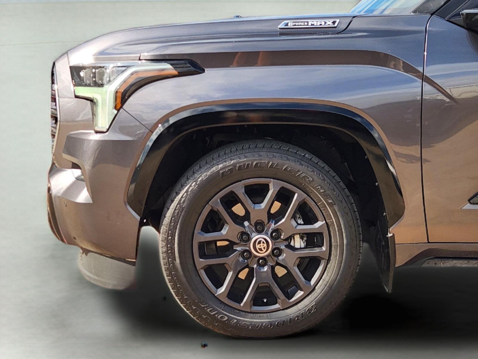 Used 2024 Toyota Sequoia Platinum AWD/4WD image 8