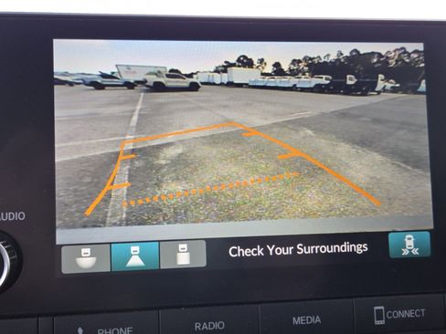 Certified 2025 Honda HR-V Sport image 7