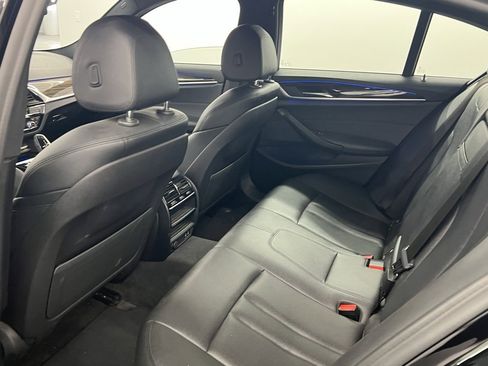Used 2020 BMW 530i w/ Convenience Package image 8