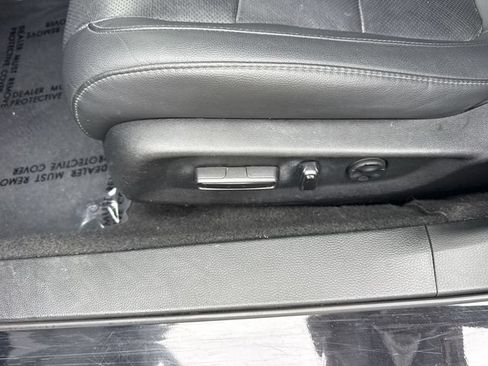 Used 2021 Honda Accord EX-L image 12
