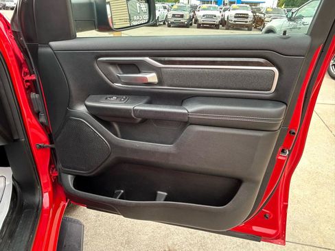 Used 2020 RAM 1500 Big Horn AWD/4WD image 16