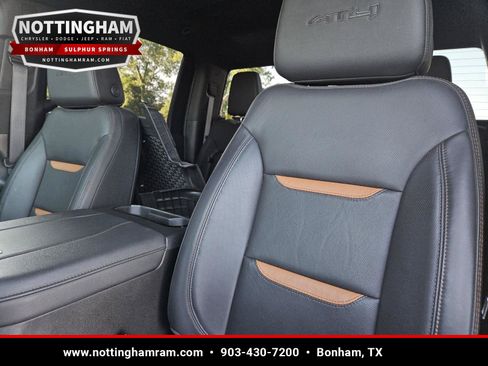 Used 2025 GMC Sierra 2500 AT4 AWD/4WD image 24