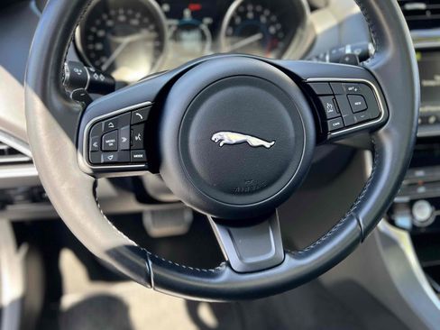 Used 2019 Jaguar XE image 41