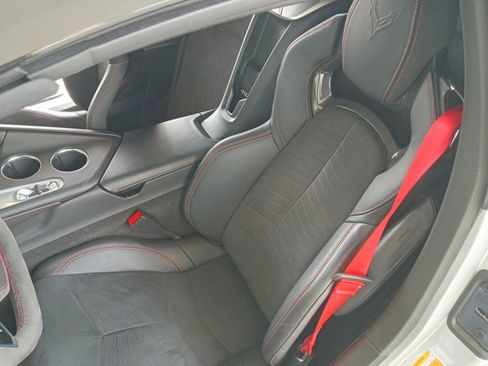Used 2026 Chevrolet Corvette Stingray Preferred Conv w/ Z51 Performance Package RWD image 30