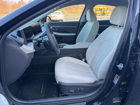 Used 2025 Hyundai Sonata SEL image 14