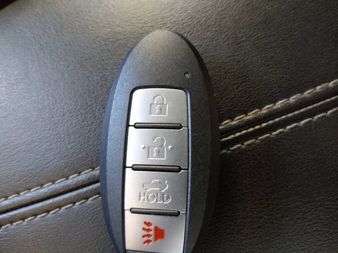 Used 2021 Nissan Sentra SV FWD image 32