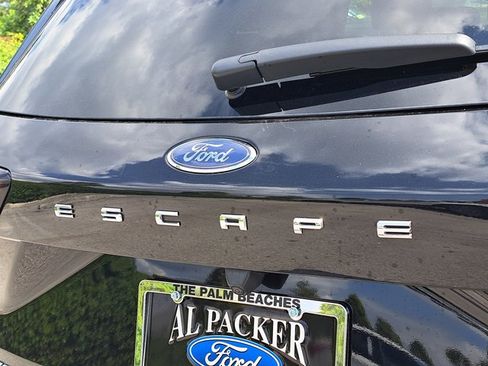 Certified 2025 Ford Escape Active image 8