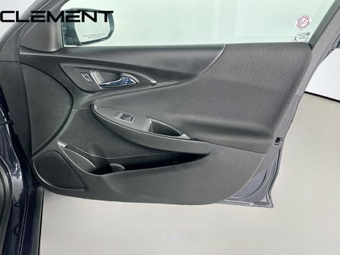 Used 2023 Chevrolet Malibu LT FWD image 35