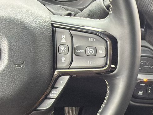 New 2025 RAM 2500 Limited image 22