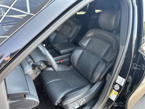 Certified 2024 Lincoln Nautilus Reserve w/ Equipment Group 203A AWD/4WD image 12
