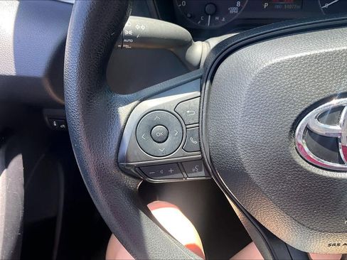 Used 2025 Toyota Corolla LE FWD image 23