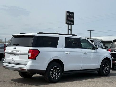 Used 2024 Ford Expedition Max XLT AWD/4WD image 44