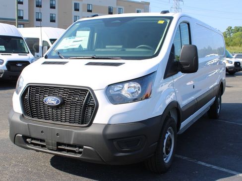New 2026 Ford Transit 250 Low Roof w/ Load Area Protection Package RWD image 18