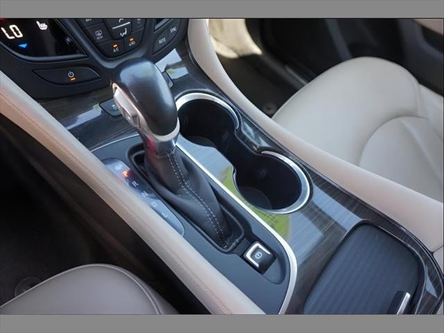 Used 2020 Buick Envision Essence w/ LPO, Cargo Package FWD image 14
