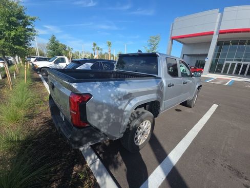 Used 2024 Toyota Tacoma SR w/ SR Upgrade Package image 3