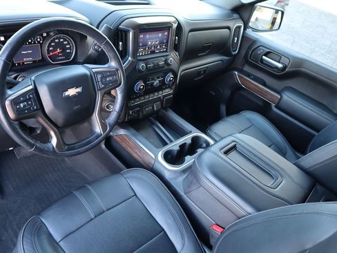 Used 2021 Chevrolet Silverado 1500 High Country w/ Safety Package II image 9