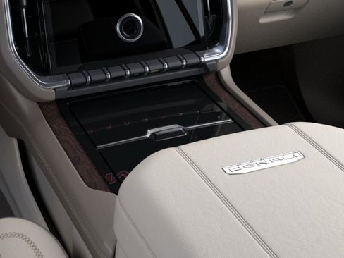 New 2026 GMC Yukon Denali w/ Sun & Power Step Package AWD/4WD image 47