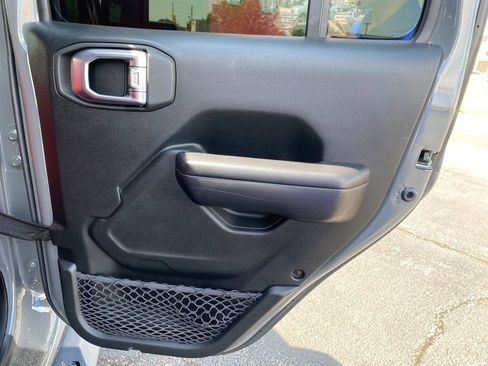 Used 2020 Jeep Wrangler Unlimited Sport AWD/4WD image 15