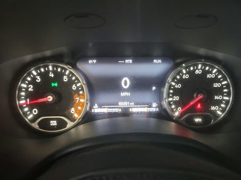Used 2016 Jeep Renegade Limited w/ Safety & Security Group AWD/4WD image 10