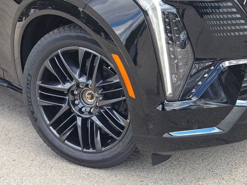 New 2026 Cadillac Escalade IQ Sport 2 w/ LPO, ONYX Package image 3