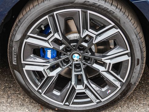 New 2027 BMW 530i w/ M Sport Package RWD image 10