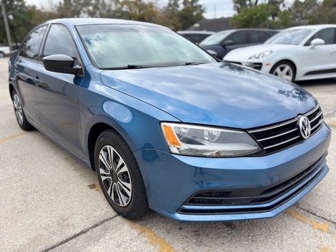 Used 2016 Volkswagen Jetta S image 7