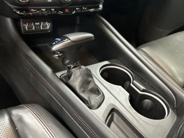 Used 2024 Dodge Durango GT AWD/4WD image 25