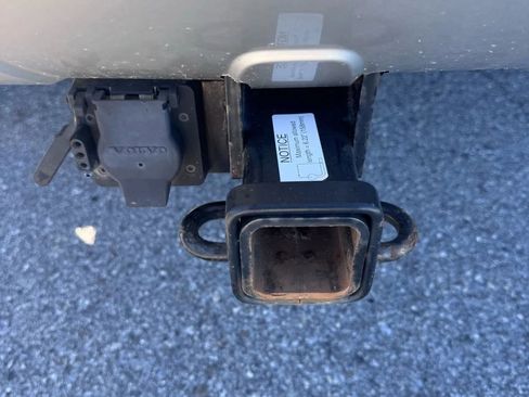 Used 2011 Volvo XC90 3.2 image 21