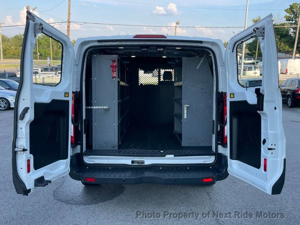 Used 2018 Ford Transit 250 130 Low Roof RWD image 23