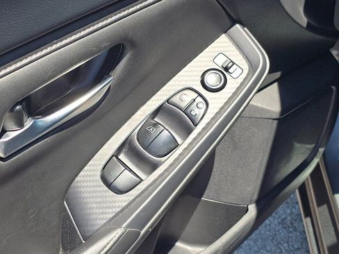 Used 2024 Nissan Sentra SV FWD image 20