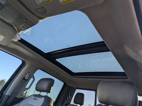 Used 2019 Ford F150 Limited image 17