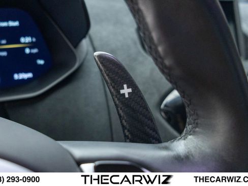 Used 2019 Aston Martin V8 Vantage Coupe RWD image 54