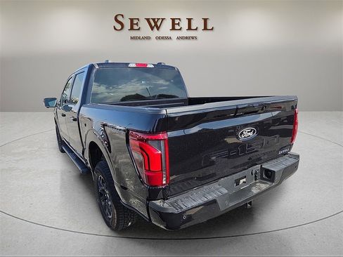 New 2025 Ford F150 Lariat w/ FX4 Off-Road Package image 3