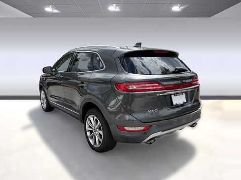 Used 2019 Lincoln MKC Select w/ Select Plus Package FWD image 3