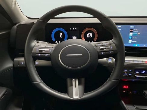 Used 2026 Hyundai Kona SEL Sport FWD image 9
