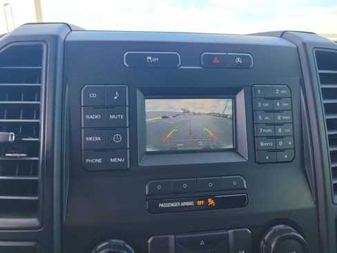Used 2017 Ford F150 XL w/ Equipment Group 101A Mid RWD image 23