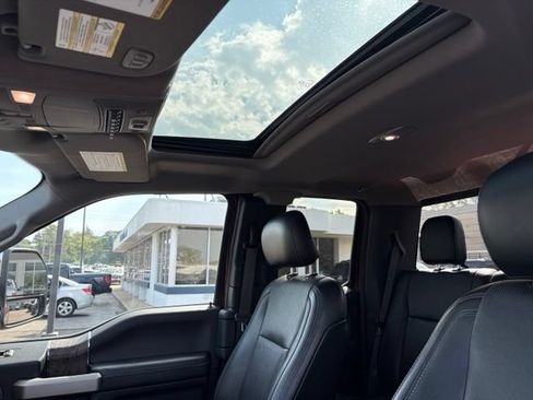 Used 2017 Ford F250 Lariat w/ Tow Technology Bundle AWD/4WD image 3