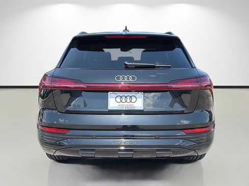 Used 2024 Audi Q8 e-tron Prestige w/ Prestige Package AWD/4WD image 4