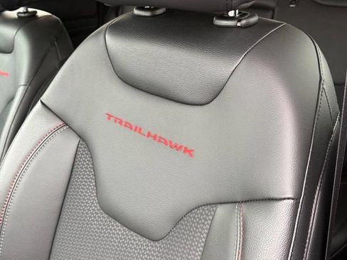 New 2026 Jeep Compass Trailhawk AWD/4WD image 19