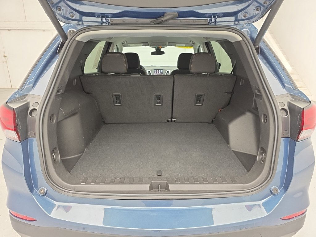 Used 2024 Chevrolet Equinox LT AWD/4WD image 48