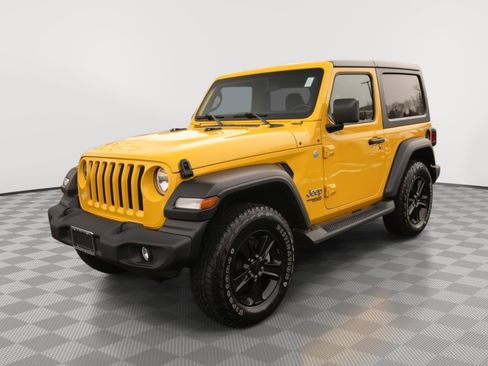 Used 2021 Jeep Wrangler Sport S image 16