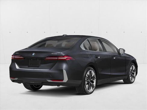 New 2027 BMW 540i xDrive AWD/4WD image 2