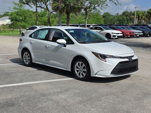 New 2026 Toyota Corolla LE FWD image 3