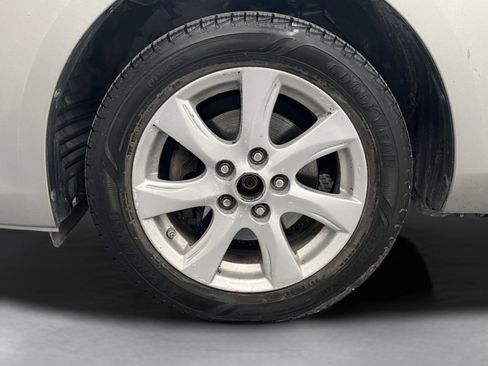 Used 2010 MAZDA MAZDA3 i Touring FWD image 10