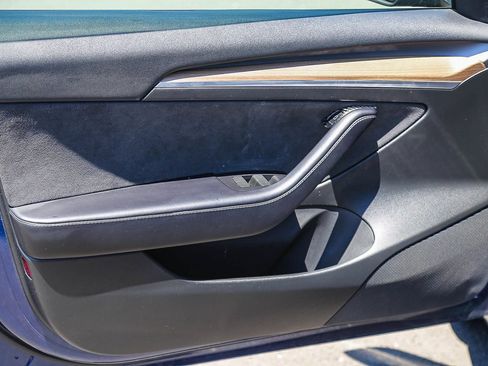 Used 2023 Tesla Model 3 Standard Range RWD image 18