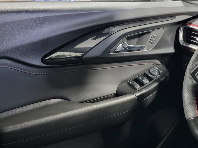 Certified 2023 Chevrolet TrailBlazer RS AWD/4WD image 23