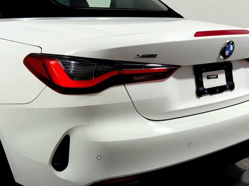 Used 2022 BMW 430i xDrive Convertible w/ Premium Package AWD/4WD image 25